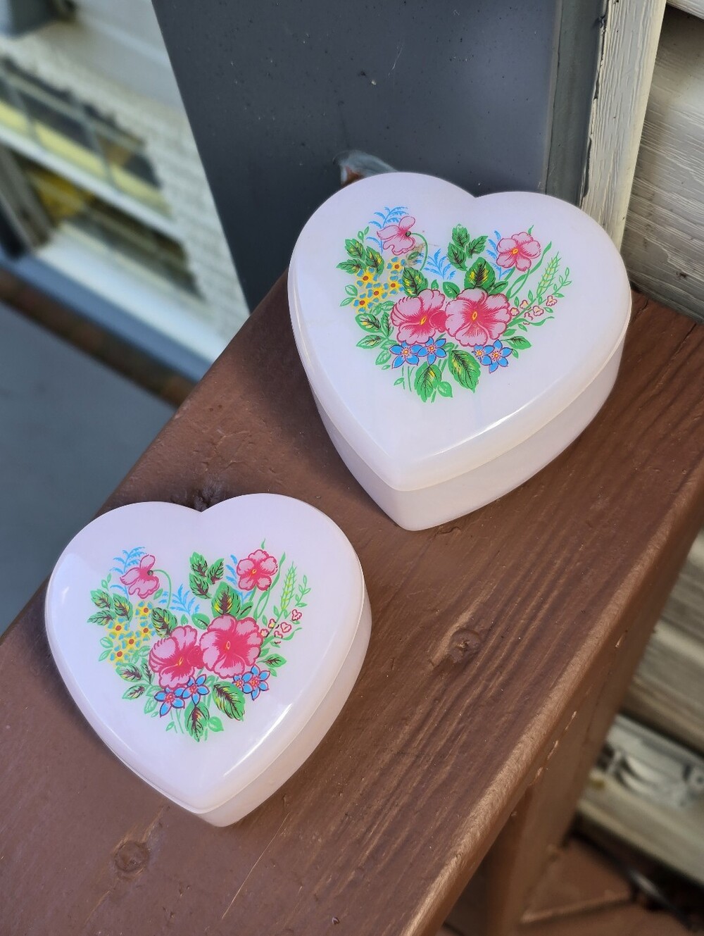 Plastic Heart Shaped Storage Containers